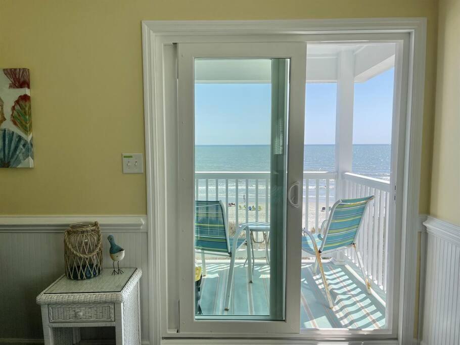 *2Br Oceanfront Retreat*King Ensuite*Pool*Nmb Cherry Grove*Pc4 شاطئ ميرتل المظهر الخارجي الصورة